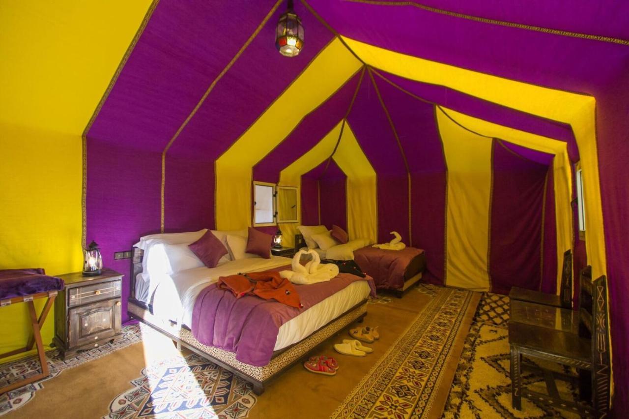 Sahara Majestic Luxury Camp 호텔 메르주가 외부 사진 Luxury tent interior